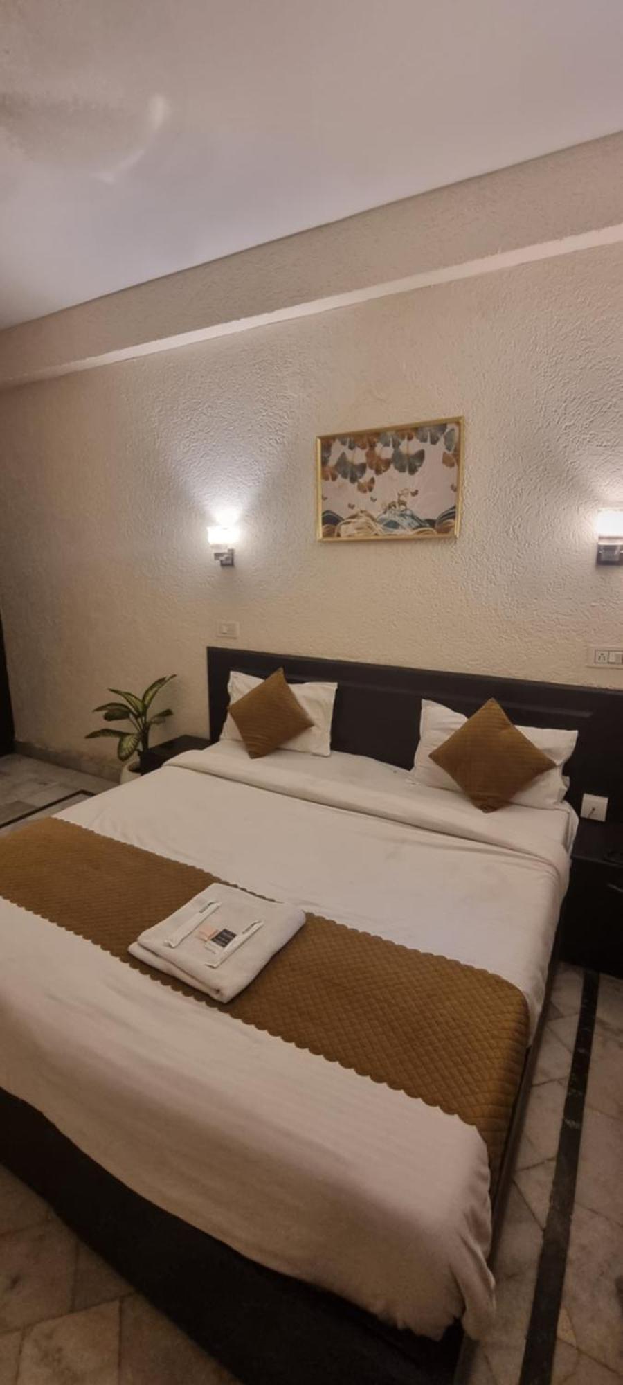 Around Stays-Prana Wellness Resort Ришикеш Экстерьер фото